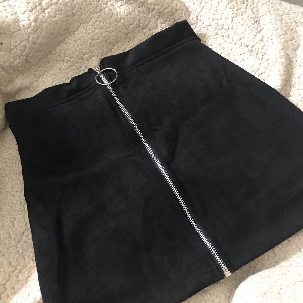 Zip up skirt